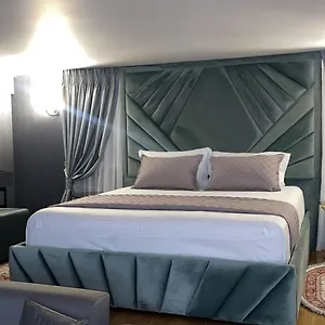 4* Hotel Center